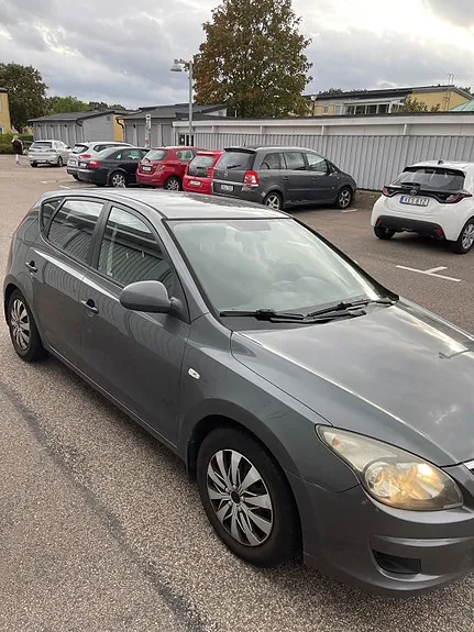 Hyundai I30 2009 photo 2