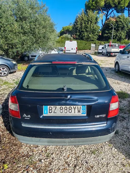 Audi A4 2002 photo 5