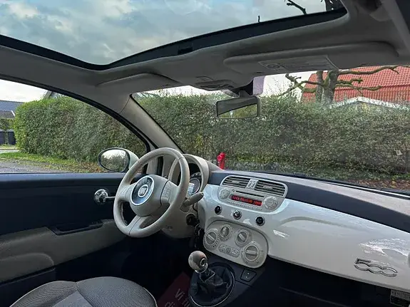 Fiat 500 Lounge 2009 photo 4