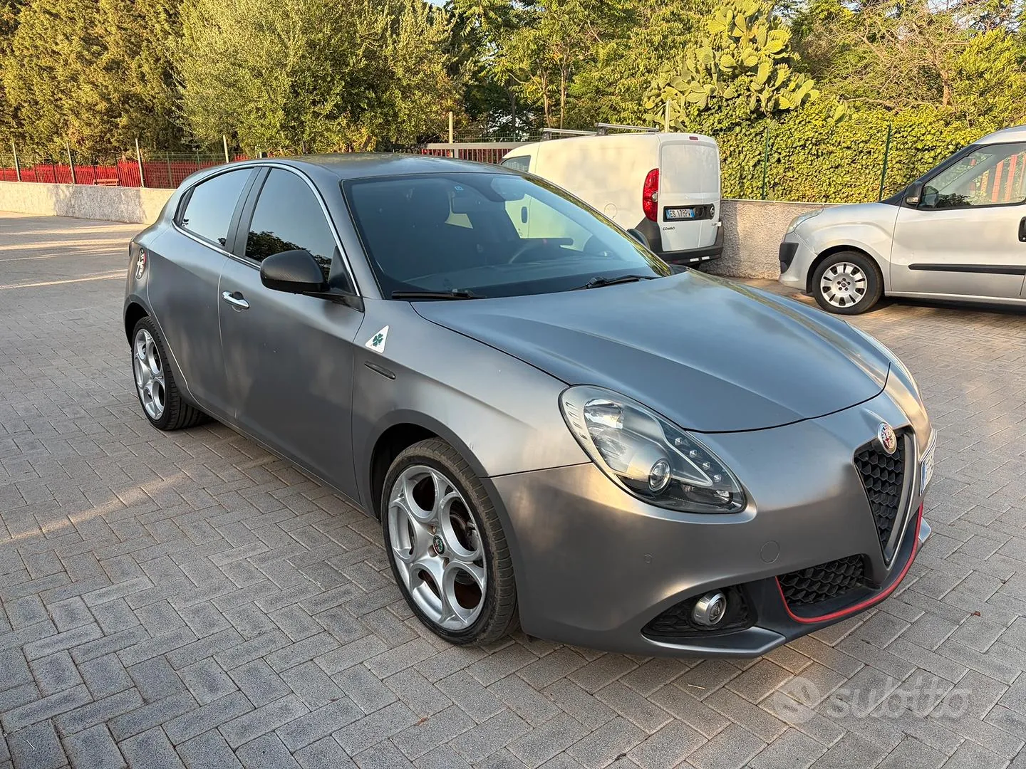 Alfa Romeo Giulietta 2016 photo 2