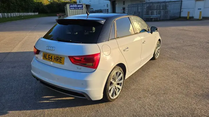 Audi A1 2014 photo 4