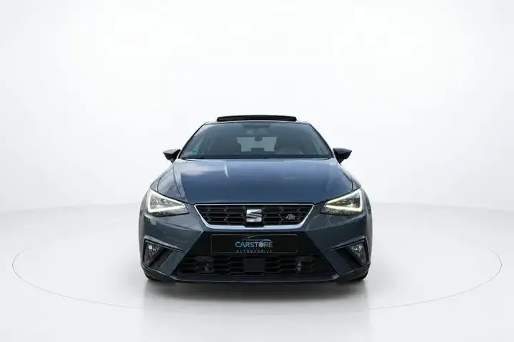 Seat Ibiza 2021 photo 2