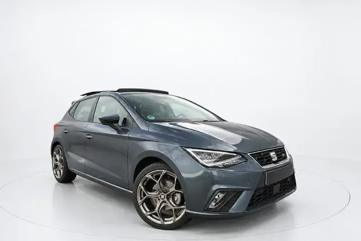 Seat Ibiza 2021 photo 3