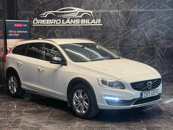 Volvo V60 Cross Country 2018 photo 4