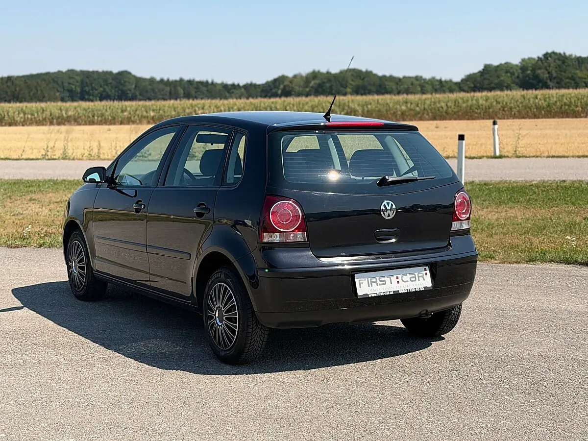 Volkswagen Polo 2009 photo 3