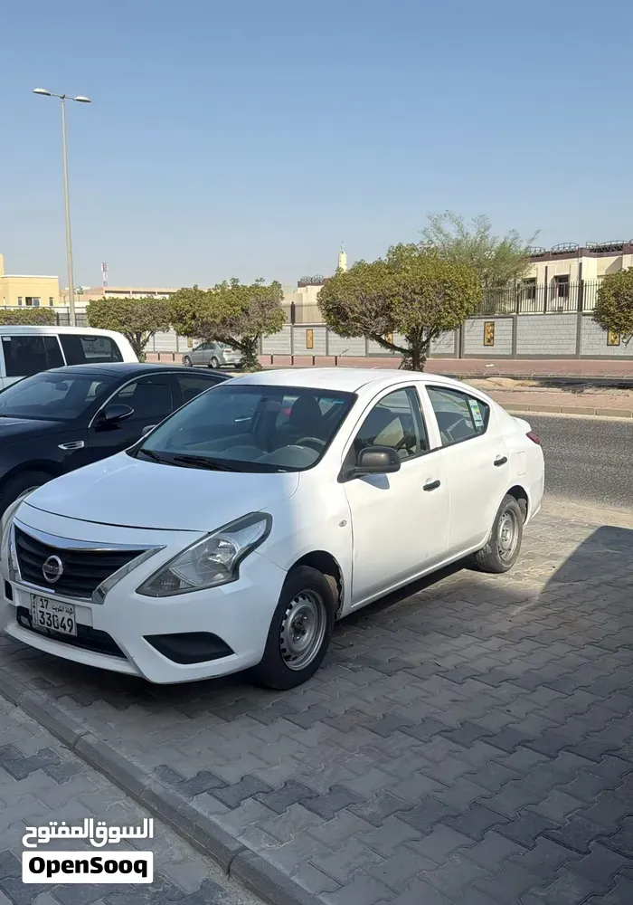 Nissan Sunny 2020 photo 2