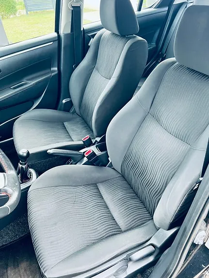 Suzuki Swift 2013 photo 4