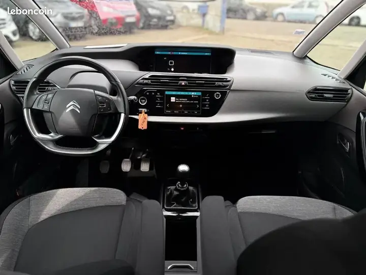 Citroen C4 Picasso 2016 photo 2