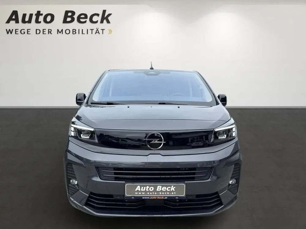 Opel Zafira 2026 photo 2