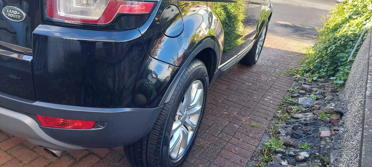 Land Rover Range Rover Evoque 2018 photo 3