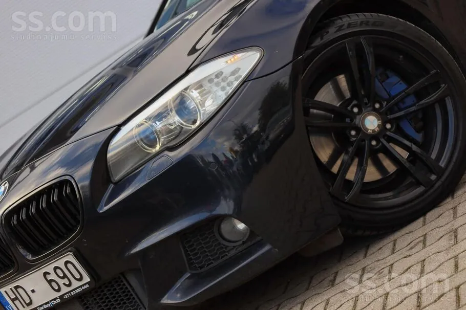 BMW 535 2011 photo 2