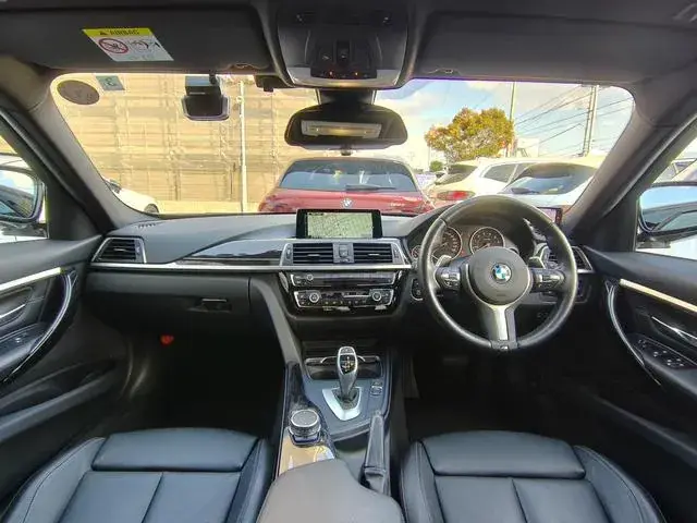 BMW 3 Series 2016 photo 4