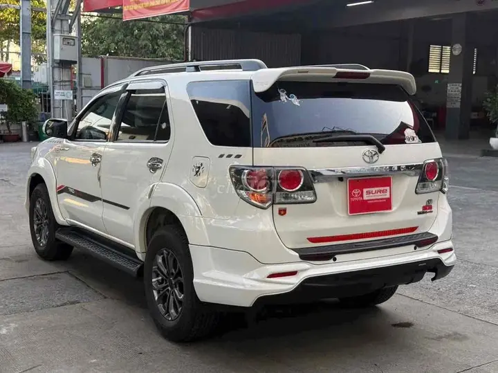 Toyota Fortuner 2016 photo 3