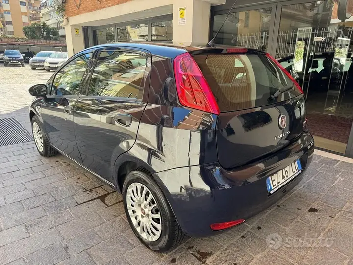 Fiat Punto 2015 photo 4