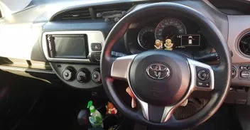 Toyota Vitz 2015 photo 5