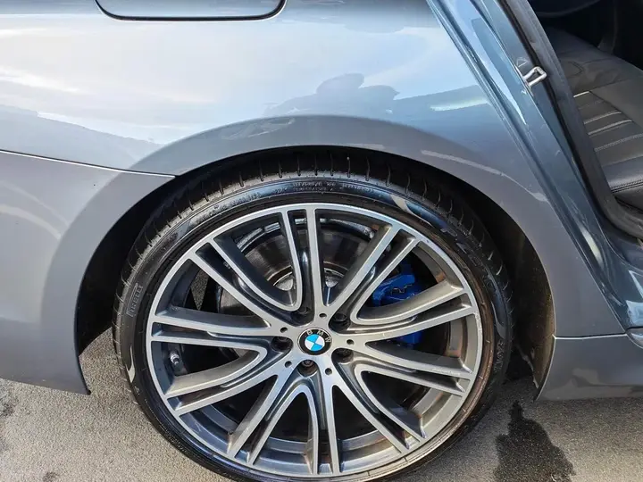 BMW 5 Series 2020 photo 3