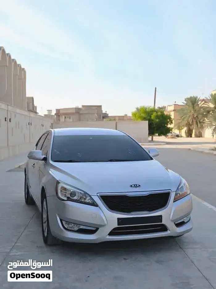 Kia Cadenza 2012 photo 4