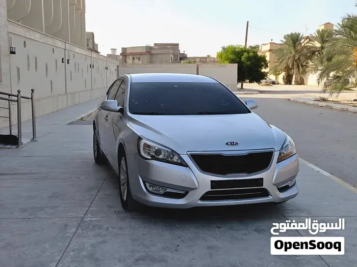 Kia Cadenza 2012 photo 3