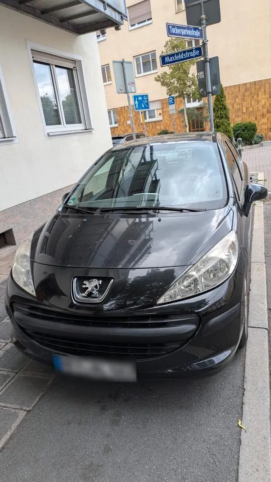 Peugeot 207