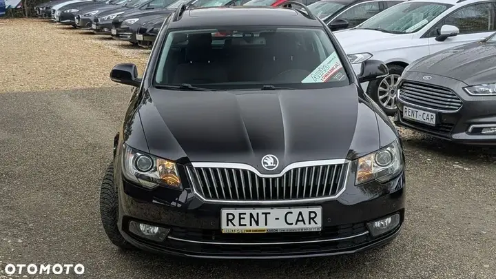 Skoda Superb 2014 photo 5