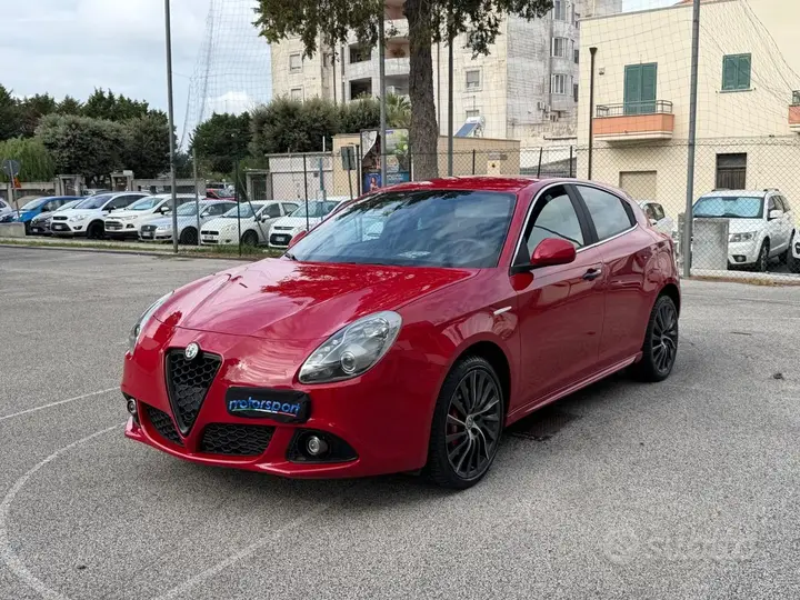 Alfa Romeo Giulietta 2015 photo 2