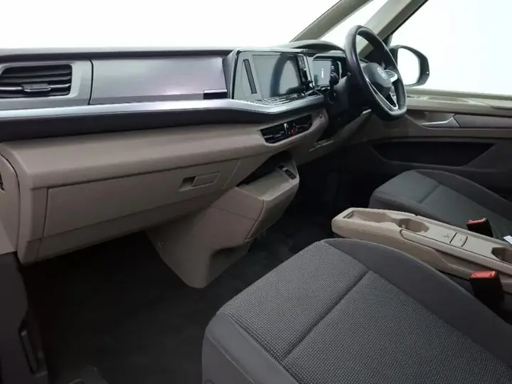 Volkswagen Multivan 2024 photo 5