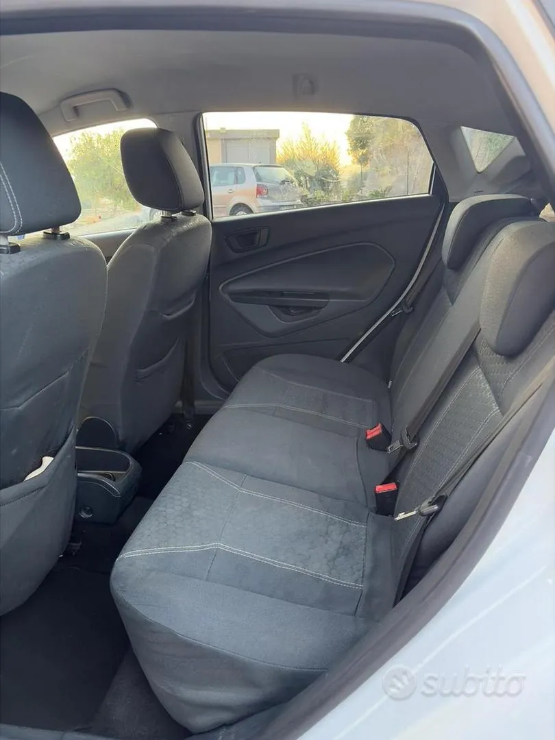 Ford Fiesta 2009 photo 5