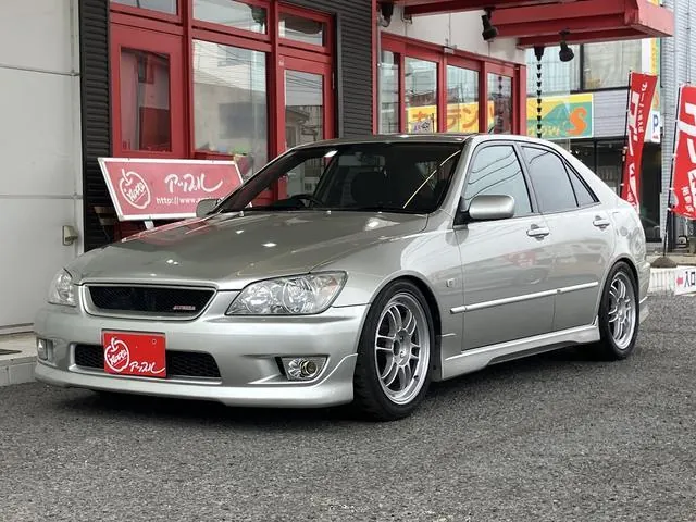 Toyota Altezza 2003 photo 4