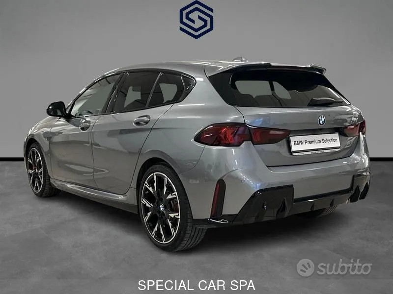 BMW 1 Series 2025 photo 3