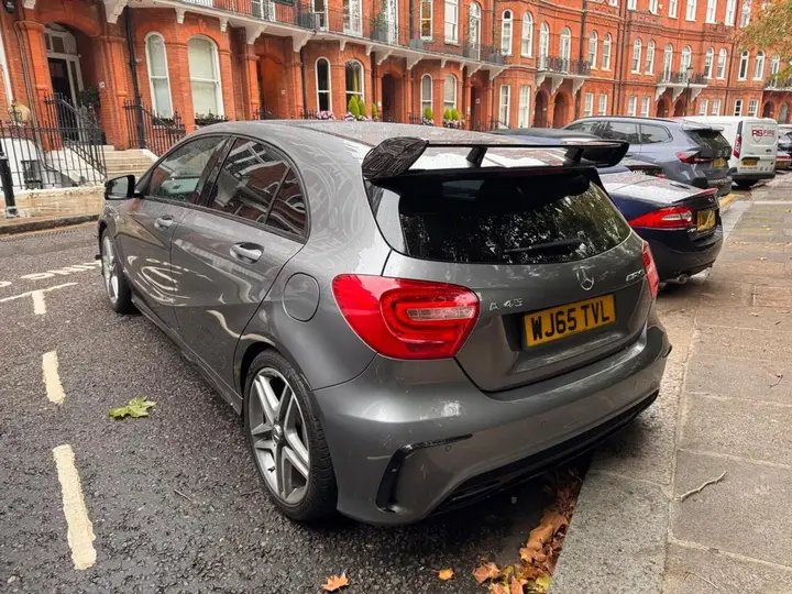 Mercedes-Benz A-Class 2015 photo 2