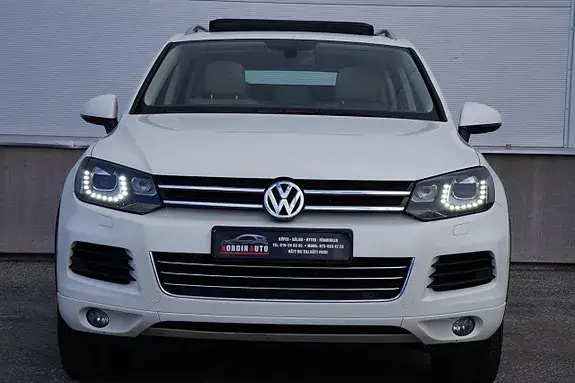 Volkswagen Touareg 2011 photo 2