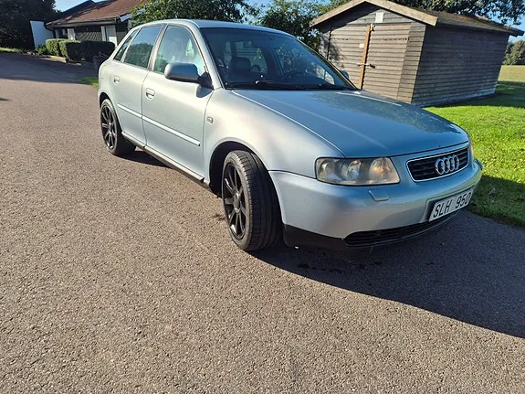 Audi A3 2001 photo 2