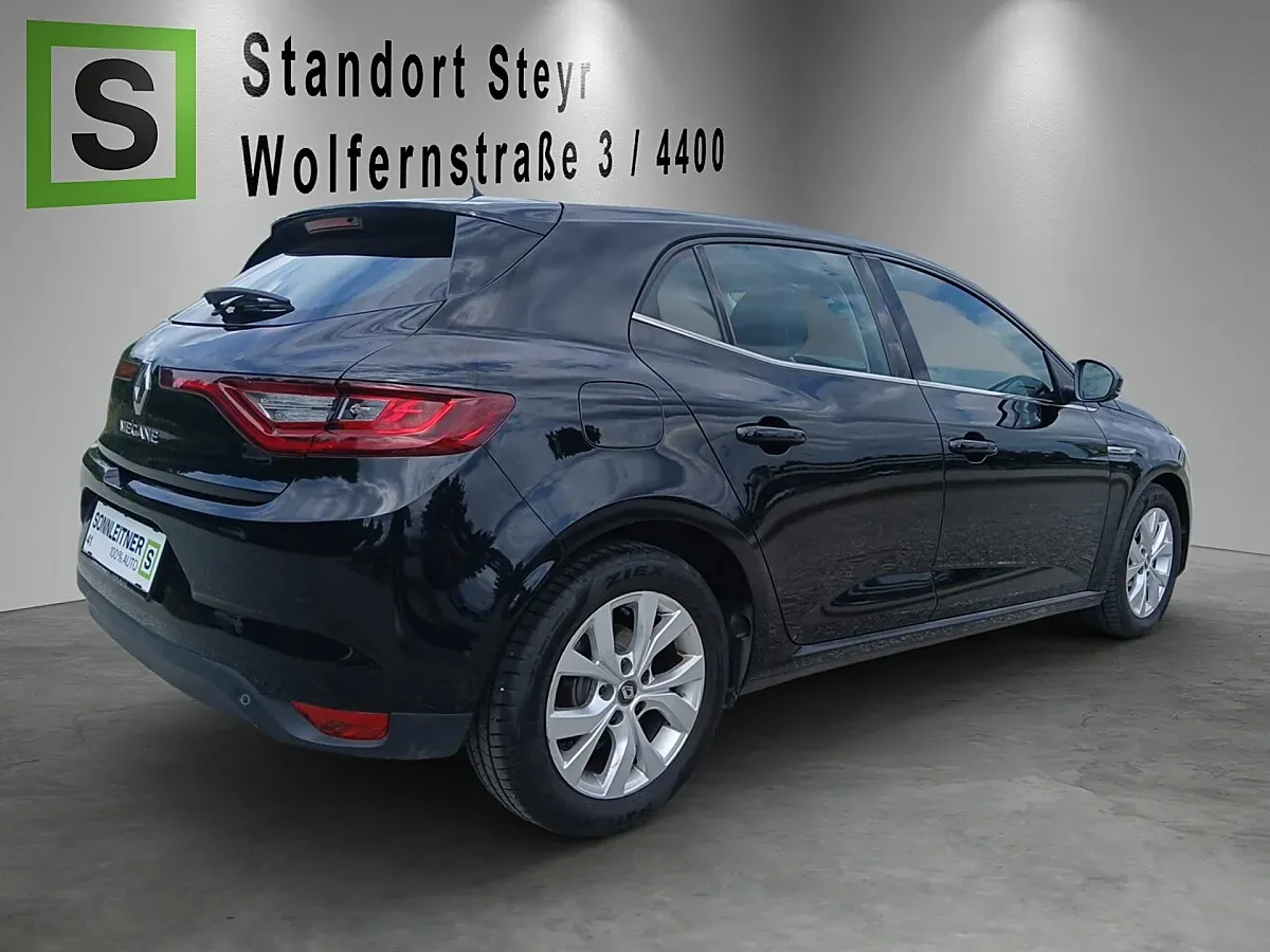 Renault Megane 2019 photo 3