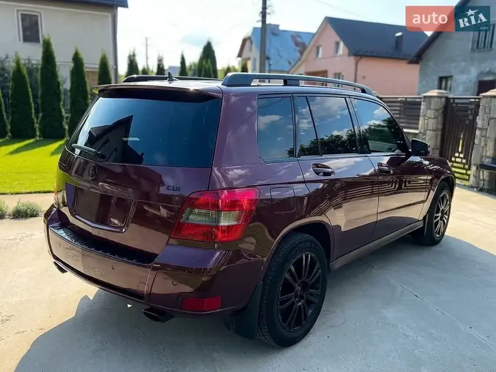 Mercedes-Benz Glk Class 2010 photo 2