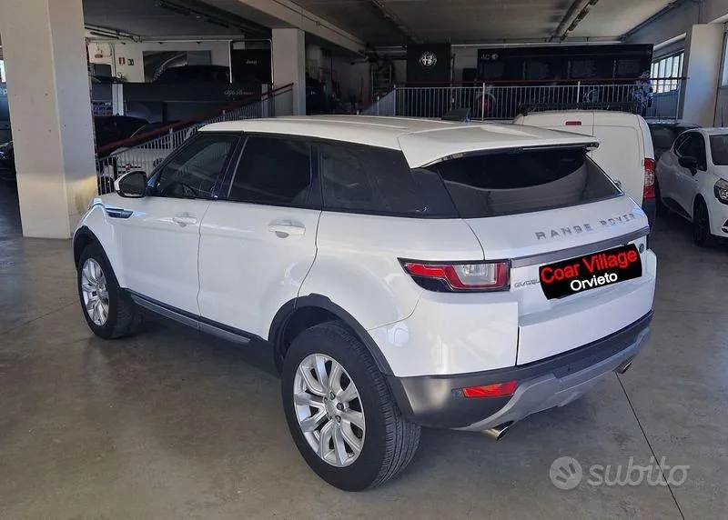 Land Rover Range Rover Evoque 2017 photo 4