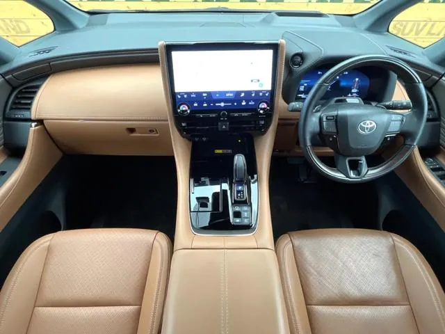 Toyota Vellfire Hybrid 2024 photo 2