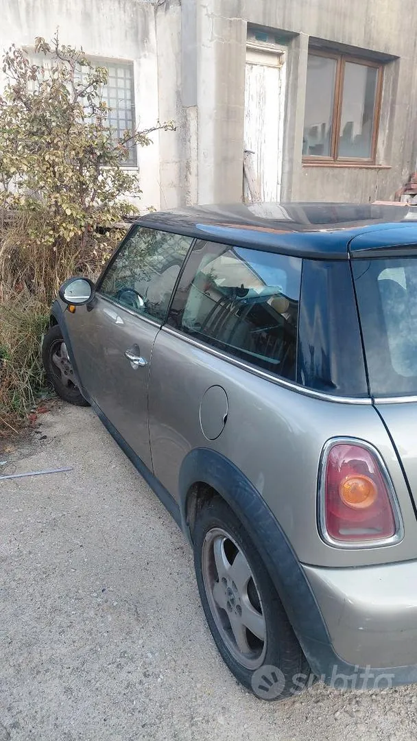 Mini Cooper One 2007 photo 5