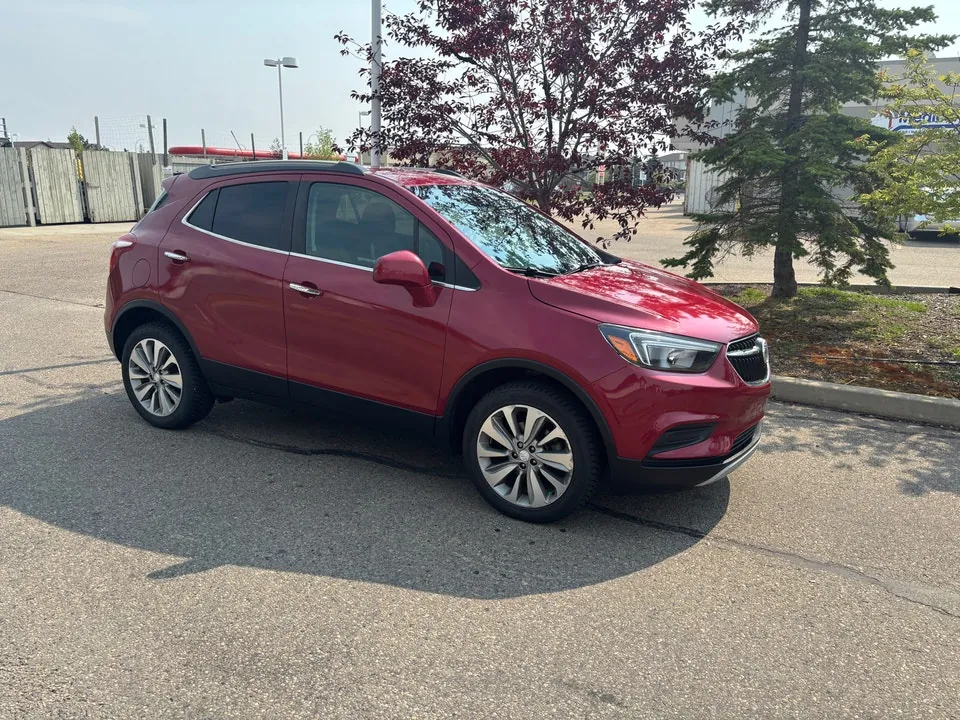 Buick Encore 2020 photo 2