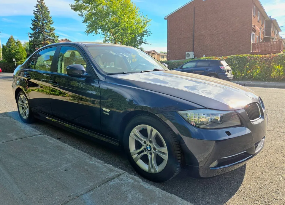 BMW 328I 2009 photo 4