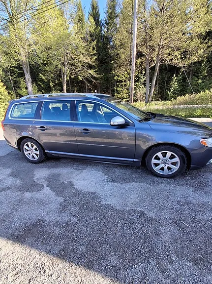 Volvo V70 2011 photo 3