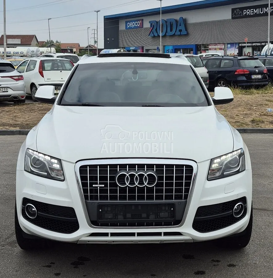 Audi Q5 2010 photo 5