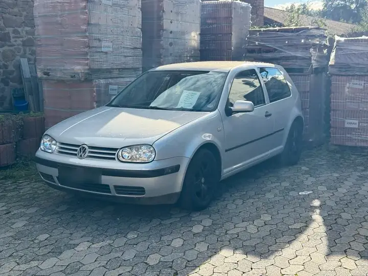 Volkswagen Golf 4