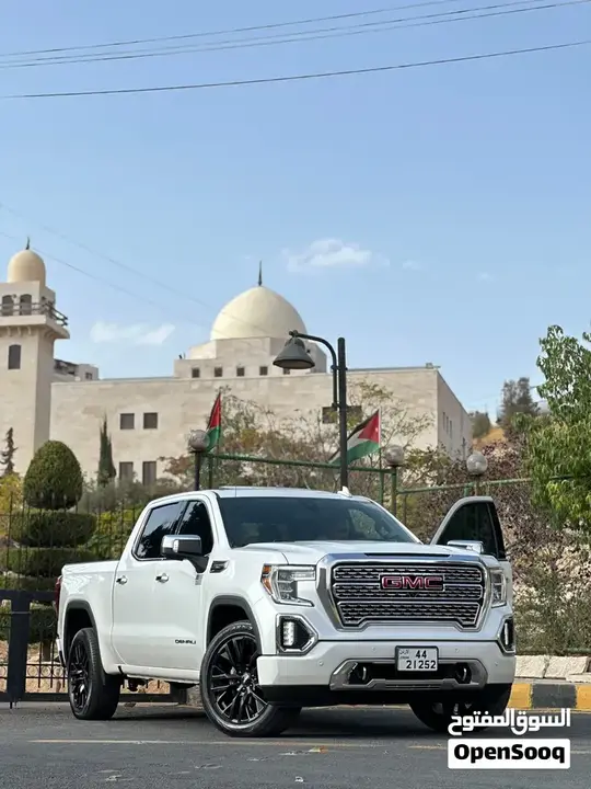 GMC Sierra 2020 photo 2