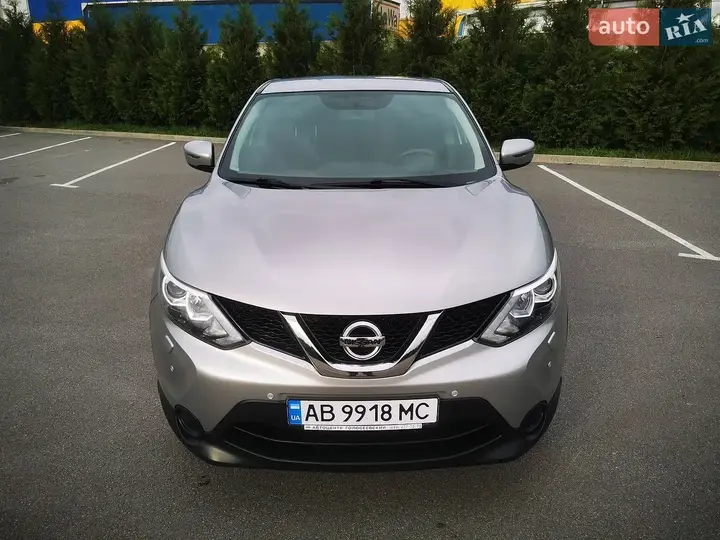 Nissan Qashqai 2015 photo 2