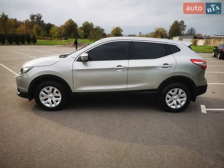 Nissan Qashqai 2015 photo 4