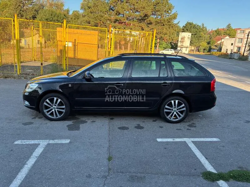 Skoda Octavia 2012 photo 2