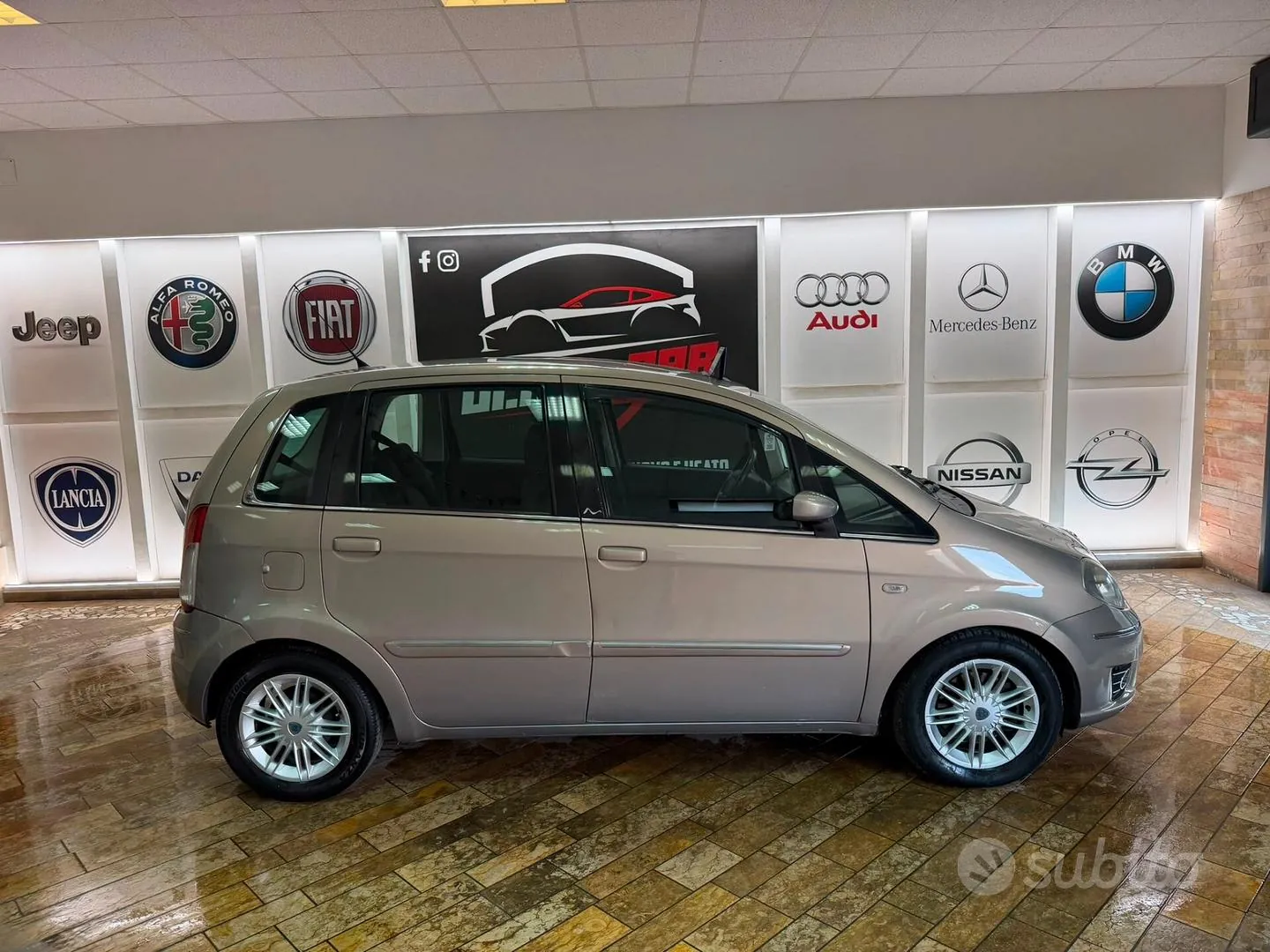 Lancia Musa 2008 photo 2