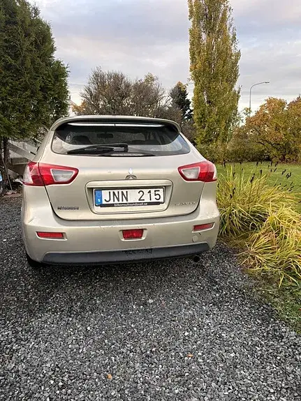 Mitsubishi Lancer 2009 photo 2