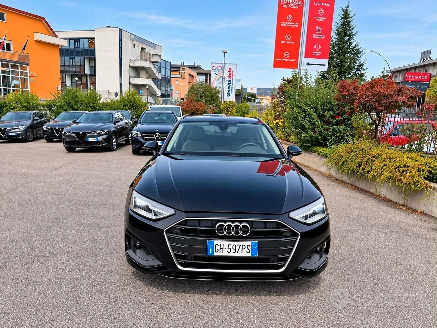 Audi A4 Avant 2021 photo 2