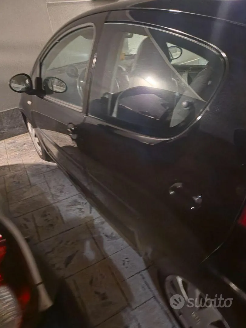 Peugeot 107 2007 photo 5